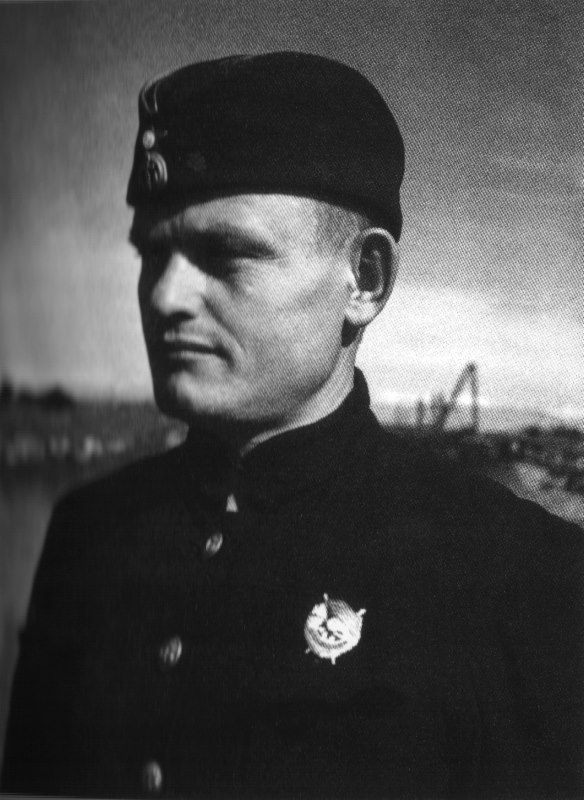 Держись, старшина! Невероятная история подвига