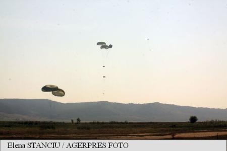 В Румынии при десантировании пострадали 12 американских военных