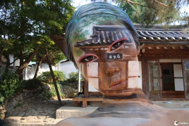 Макияж - "сломай глаза"