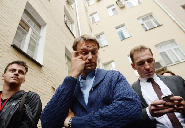 В штабе Навального в Москве проходят обыски