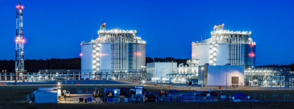 Газовые наркоманы: под чью дудку пляшет Анджей Дуда?