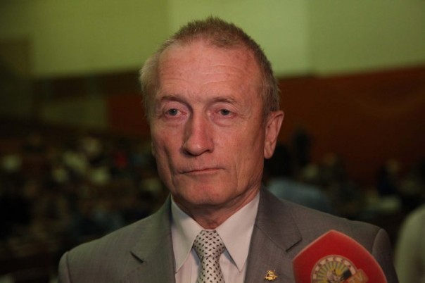 Выпускникам Донбасской юридической академии вручили российские дипломы и дипломы ДНР Выпускникам Донбасской юридической академии вручили российские дипломы и дипломы ДНР