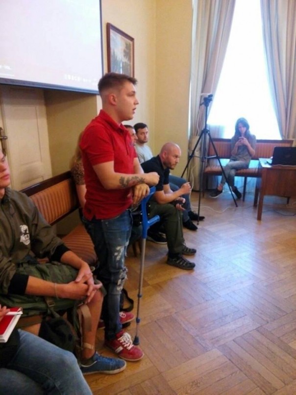 Неонацисты из С14 инициировали снос Монумента Славы «Победителям над фашизмом» во Львове Неонацисты из С14 инициировали снос Монумента Славы «Победителям над фашизмом» во Львове