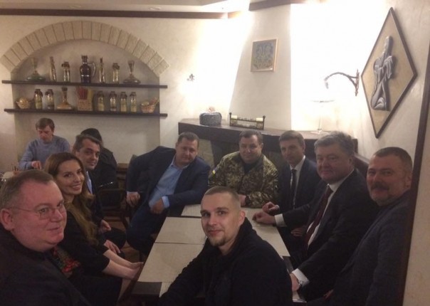 В Днепре сожгли пиццерию ветеранов "АТО"