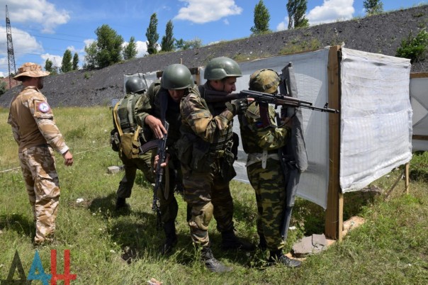 Сводка от МО ДНР 9 июля 2017. Укрофашисты за сутки 43 раза нарушили «режим тишины», обстрелам подверглись 15 населенных пунктов Республики
