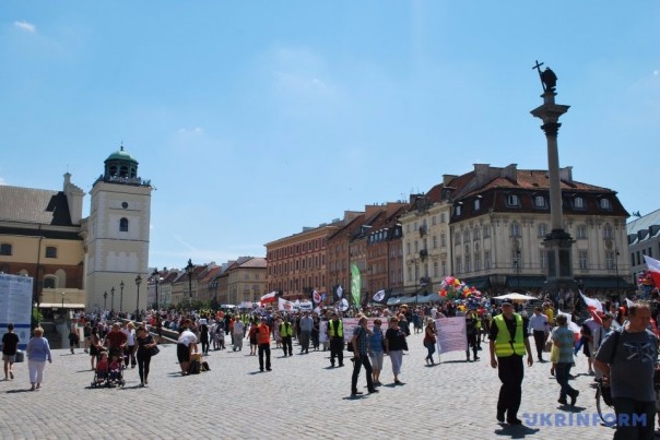 В Польше накануне годовщины Волынской резни призвали не давать жизни бандеровцам В Польше накануне годовщины Волынской резни призвали не давать жизни бандеровцам