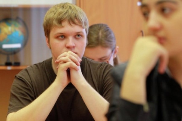 12 лет учебы, сокращение предметов, уроки патриотизма: Что несёт украинцам новая реформа образования