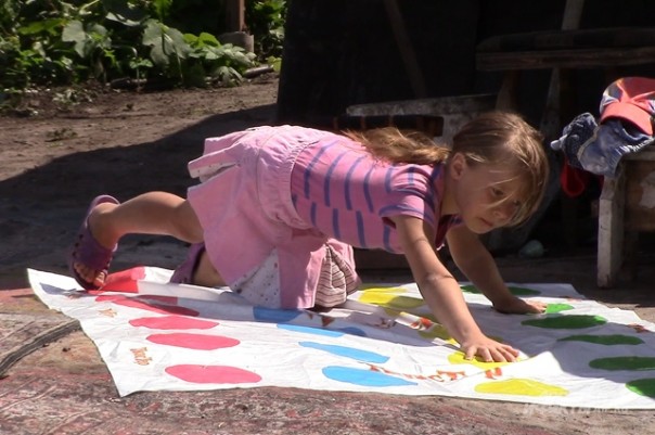 «Могут просто убить». История семьи, сбежавшей из занятого ВСУ посёлка «Могут просто убить». История семьи, сбежавшей из занятого ВСУ посёлка