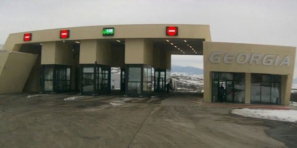 Грузиноперемога: В Грузии требуют обязать въезжающих россиян признавать территориальную целостность страны