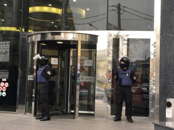 В Киеве силовики проводят более 180 обысков в помещениях, принадлежащих экс-министру Клименко В Киеве силовики проводят более 180 обысков в помещениях, принадлежащих экс-министру Клименко