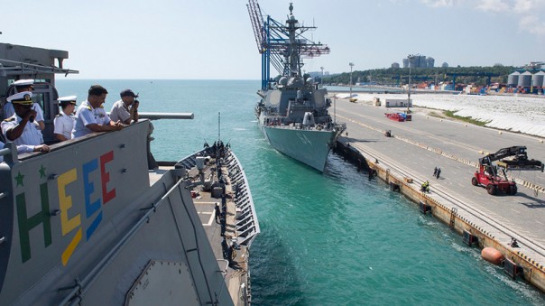 Шире круг: Великобритания увеличивает программу военной помощи Украине