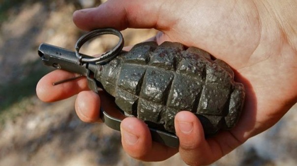 Командир ДНР подорвался на гранате, чтобы не попасть в плен к украинцам