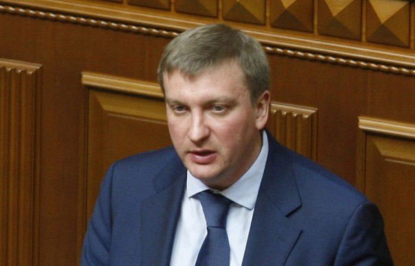 Хохлологика: Минюст Украины потребовал отмены всех норм и законов СССР, кроме акта о передаче Крыма