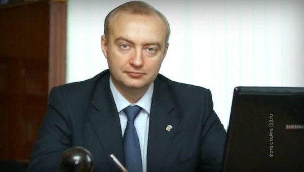 Бывший вице-губернатор Ивановской области объявлен в розыск | В Приморье задержали вице-губернатора Евгения Вишнякова