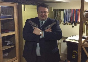 Геращенко призвал привести войска в полную боеготовность из-за учений России