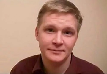 На Ютубе завелся ещё один Насральный