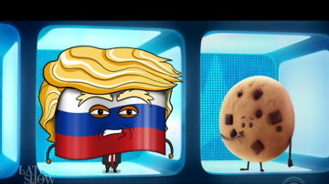 «Эмоджи фильм»: Трамп в роли российского флага