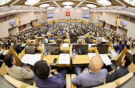 «Буйство скреп» и депутатских зарплат