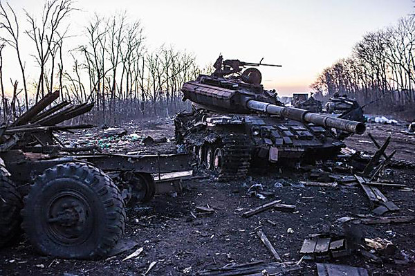 Поставки «оборонительных» вооружений на Украину принесут лишь смерть
