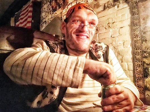 Солист украинской группы Ivan Blues & Friends умер во время концерта в Эстонии