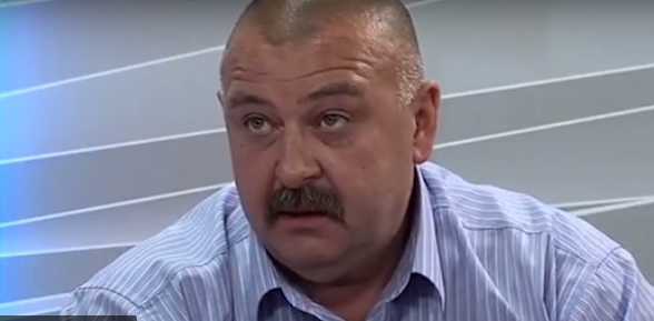 Пи#дуйте в свою Донецкую область — на Западной Украине отказались выдавать биометрический паспорт жителю Донбасса