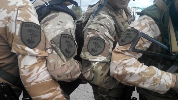 Бойцы ВСУ "купили" у пенсионерки из Бараниковки кабанчика за "прикольные" купюры – МВД ЛНР