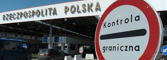 Из-за героизации Бандеры Польша заблокировала выдачу украинским дальнобойщикам транзитных разрешений