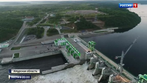 Гигантский завод по переработке газа начали возводить в Амурской области