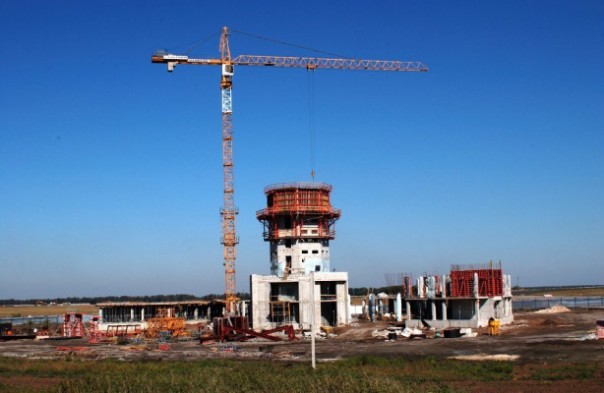 На Украине признали бесполезность телевышек, которые должны мешать вещанию из ЛДНР