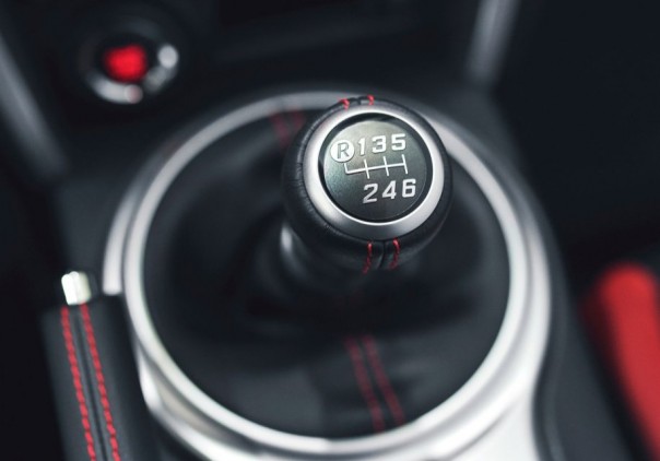Toyota придумала коробку передач, которая и не «механика», и не «автомат»