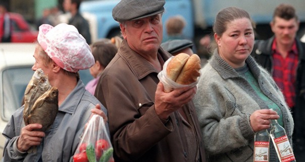 1998 год, какой была тогда жизнь в России. Нарезка телевизионных новостей