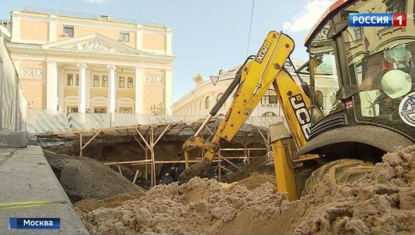 Москва стала старше на целый век: что нашли в центре города во время раскопок?