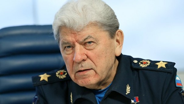 В Москве скончался первый главком ВВС России Петр Дейнекин.