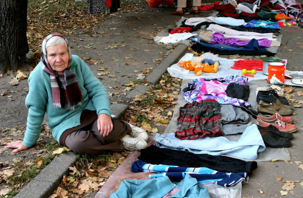 СМИ: Украинцы начнут платить налог от продажи б/у вещей