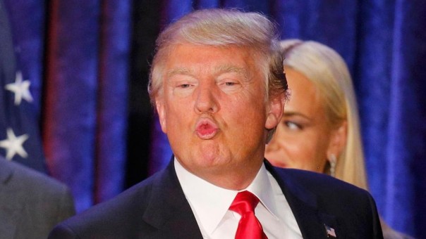 Трамп -дерьмократия закончена!