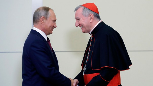 Кремль и Ватикан обменялись любезностями