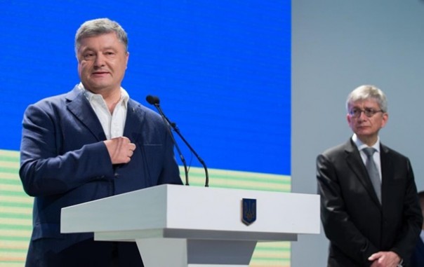 Порошенко пытается доказать перспективы членства Украины в ЕС и НАТО