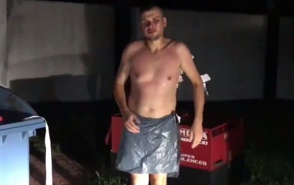 В Киеве голого мужчину "под грибами" приняли за бомбу