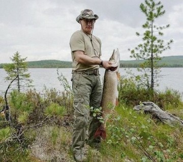 Путин и щука. Быль
