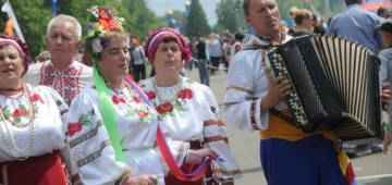 Просто украинцы чтут традиции