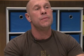 «В ж**у резкость и неудобство»: Кива предлагает закапывать в землю «любителей Русского мира»