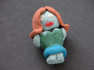 Половое воспитание. Австралийским школьникам задали слепить вагину из пластилина