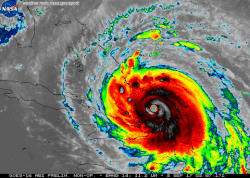 Ярость "Ирмы". Очевидцы делятся фото и видео разрушительных последствий урагана