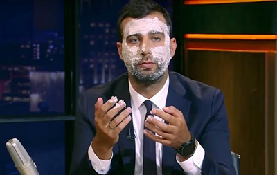 "Миротворец" стал аргументом в скандале ведущих в РФ. Ведущие Ургант и Соловьев обменялись колкостями