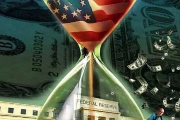 Малек Дудаков. Долговой кризис по обе стороны Атлантики.