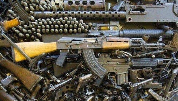 В День Знаний СБУ задержала в Запорожье солдата-контрактника, продававшего «налево» казенное оружие