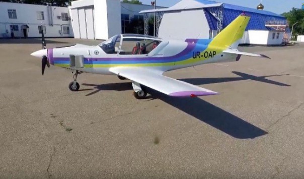 Украинский самолет с двигателем из Франции: в Одессе представили Y1 «Дельфин»