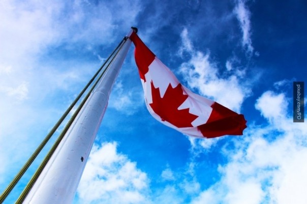 Россия закрывает въезд в страну десяткам граждан Канады