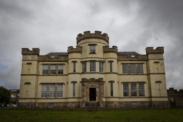 Под зданием бывшего детского приюта нашли останки более 400 детей