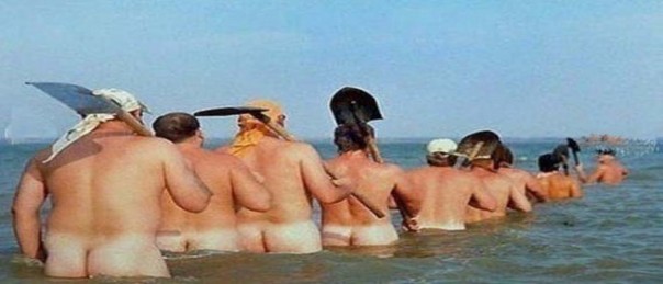 «Землеройная зрада» Украины: Керченский мост отдыхает, земснаряд наше все